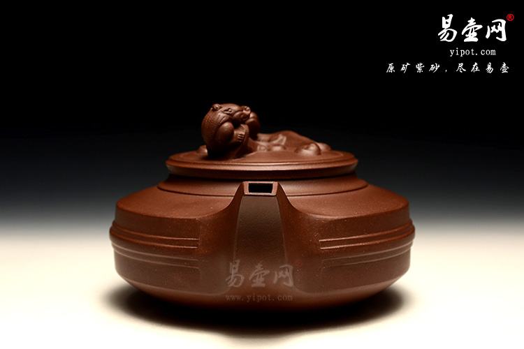宜兴紫砂壶，徐俊英紫砂壶，楚汉风云紫砂壶图片