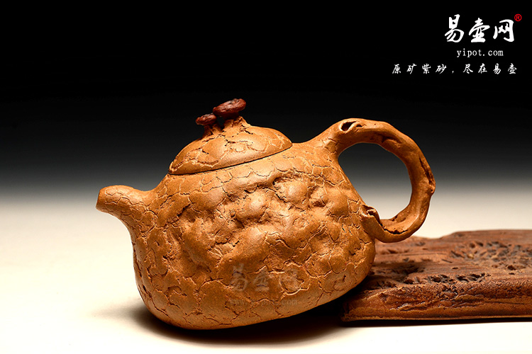 宜兴紫砂壶，黄叶萍紫砂壶，全手供春壶图片